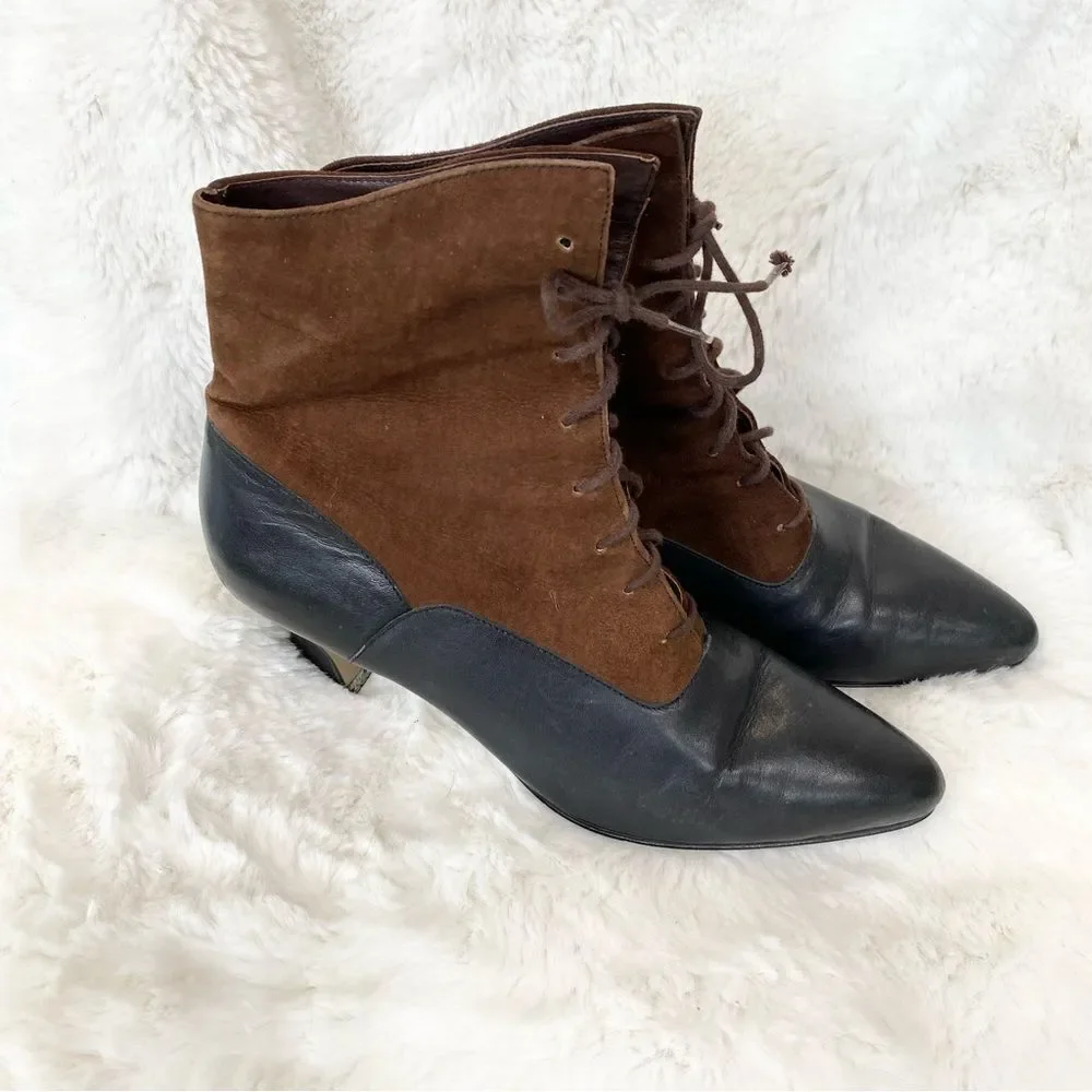 Vintage Nine West suede leather Victorian granny witchy lace up booties 8.5